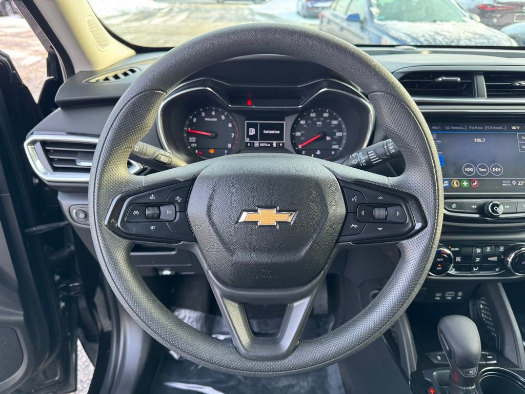 Used 2023 Chevrolet TrailBlazer LT w/ Convenience Package image 23