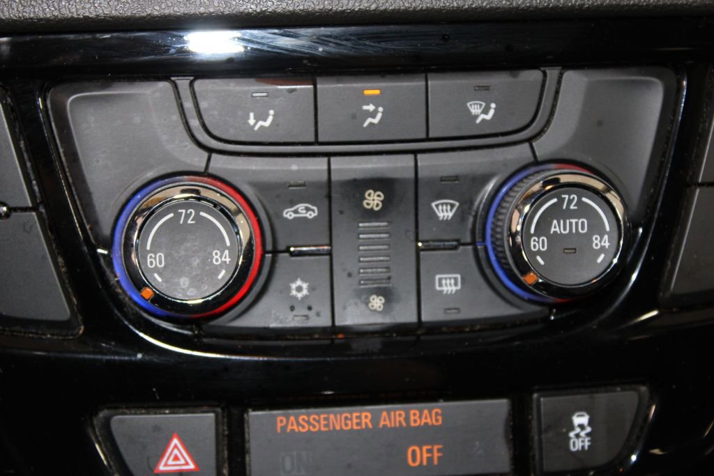 Used 2017 Buick Encore Preferred image 39