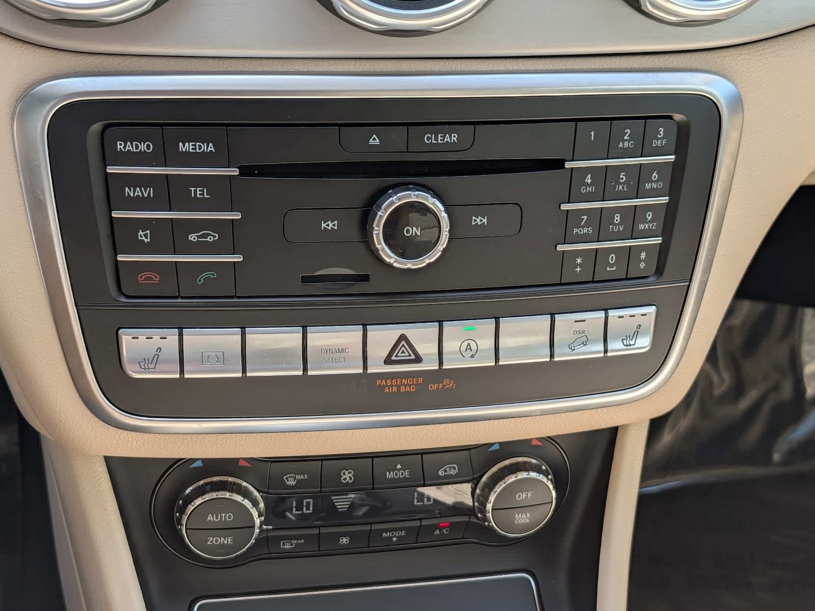 Used 2019 Mercedes-Benz GLA 250 4MATIC image 27