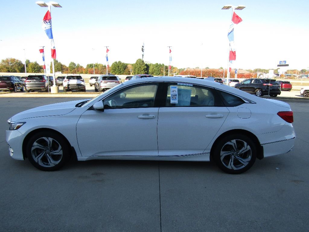 Used 2020 Honda Accord EX image 8