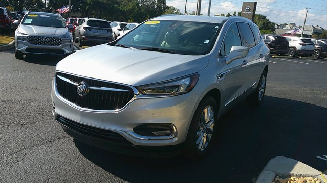 Used 2019 Buick Enclave Premium image 2