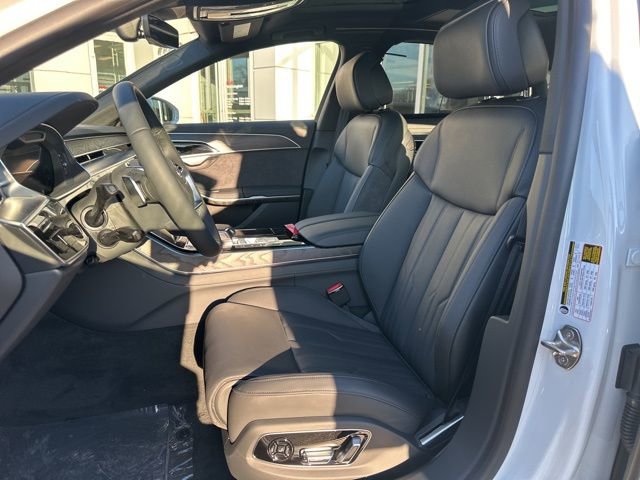 New 2026 Audi A8 L 3.0T image 9