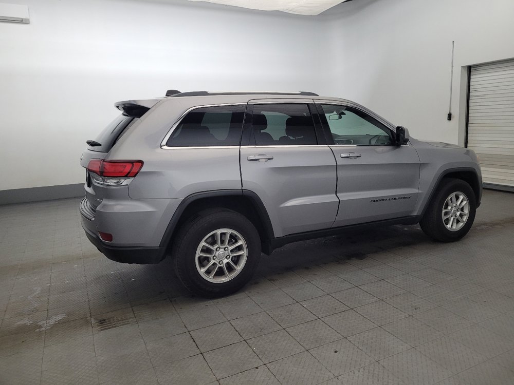 Used 2020 Jeep Grand Cherokee Laredo AWD/4WD image 10