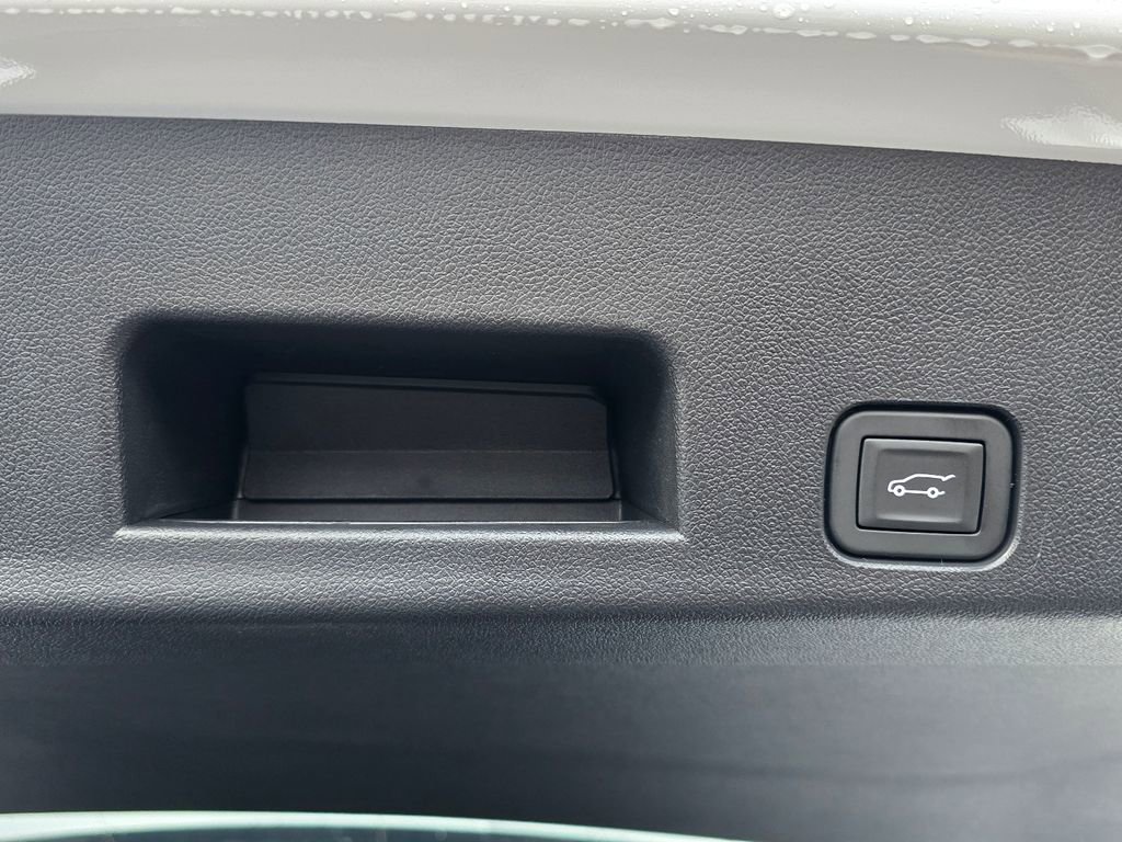 New 2026 Buick Enclave Preferred w/ Power Package image 32