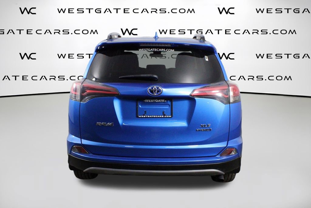 Used 2017 Toyota RAV4 XLE image 7