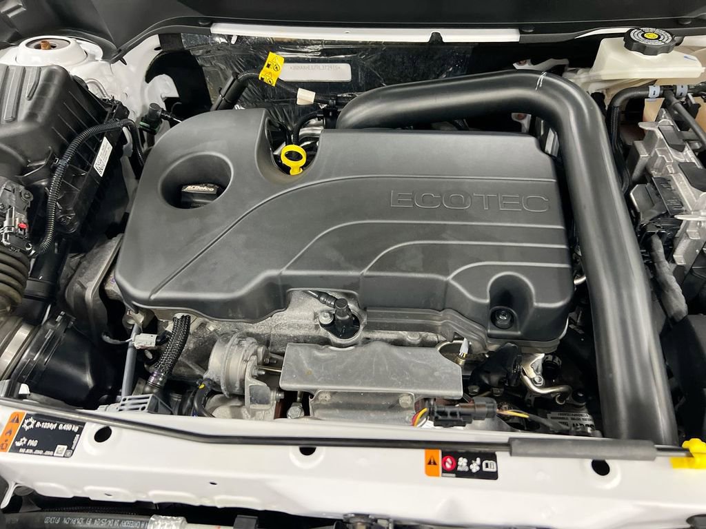 Used 2024 Chevrolet Equinox LS image 24