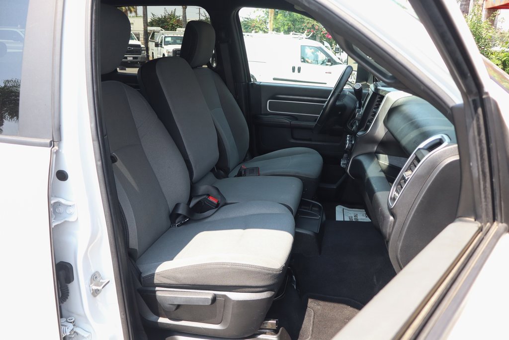 Used 2021 RAM 3500 Big Horn image 43