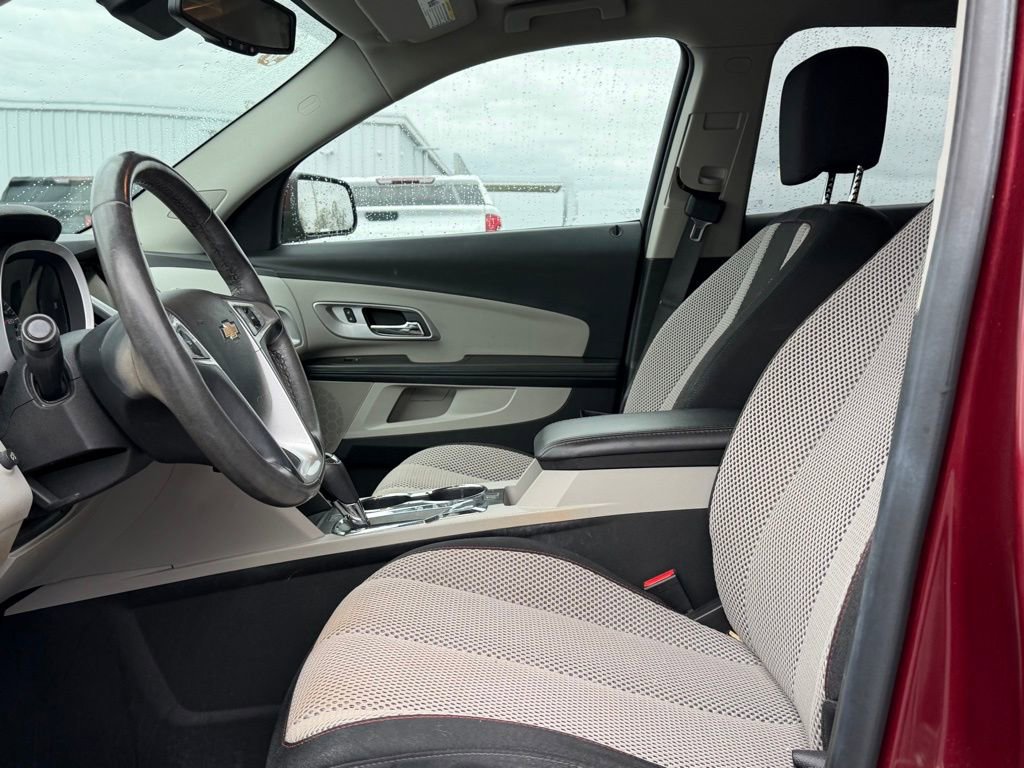 Used 2016 Chevrolet Equinox LT w/ Convenience Package image 12