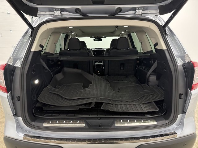 Used 2025 Subaru Ascent Bronze Edition w/ Onyx Package image 31