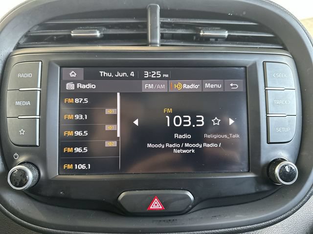 Certified 2023 Kia Soul LX FWD image 14