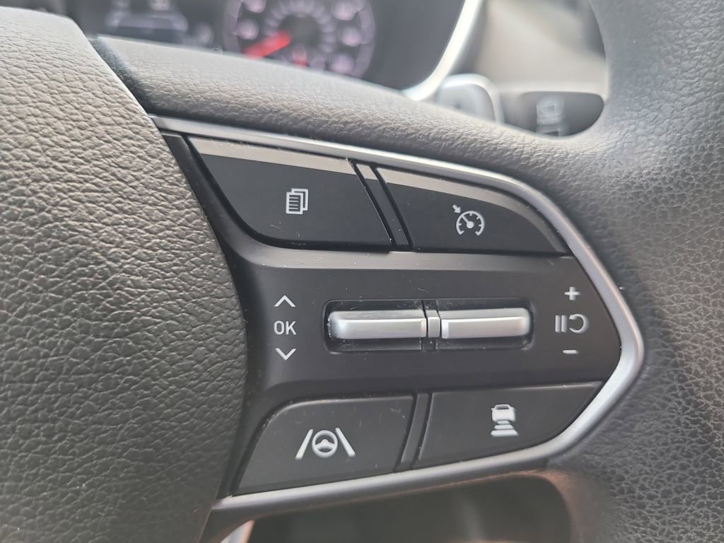 Used 2022 Hyundai Santa Fe SEL FWD image 27