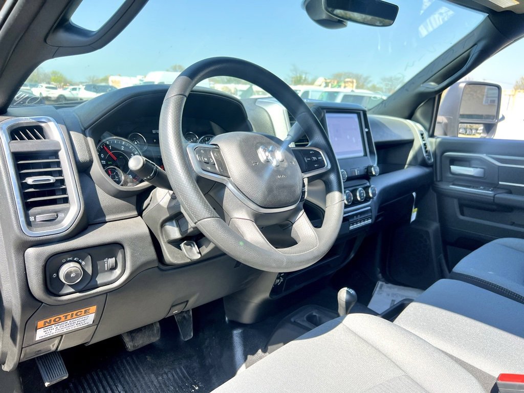 New 2024 RAM 4500 SLT w/ Quick Order Package 2YG SLT image 11