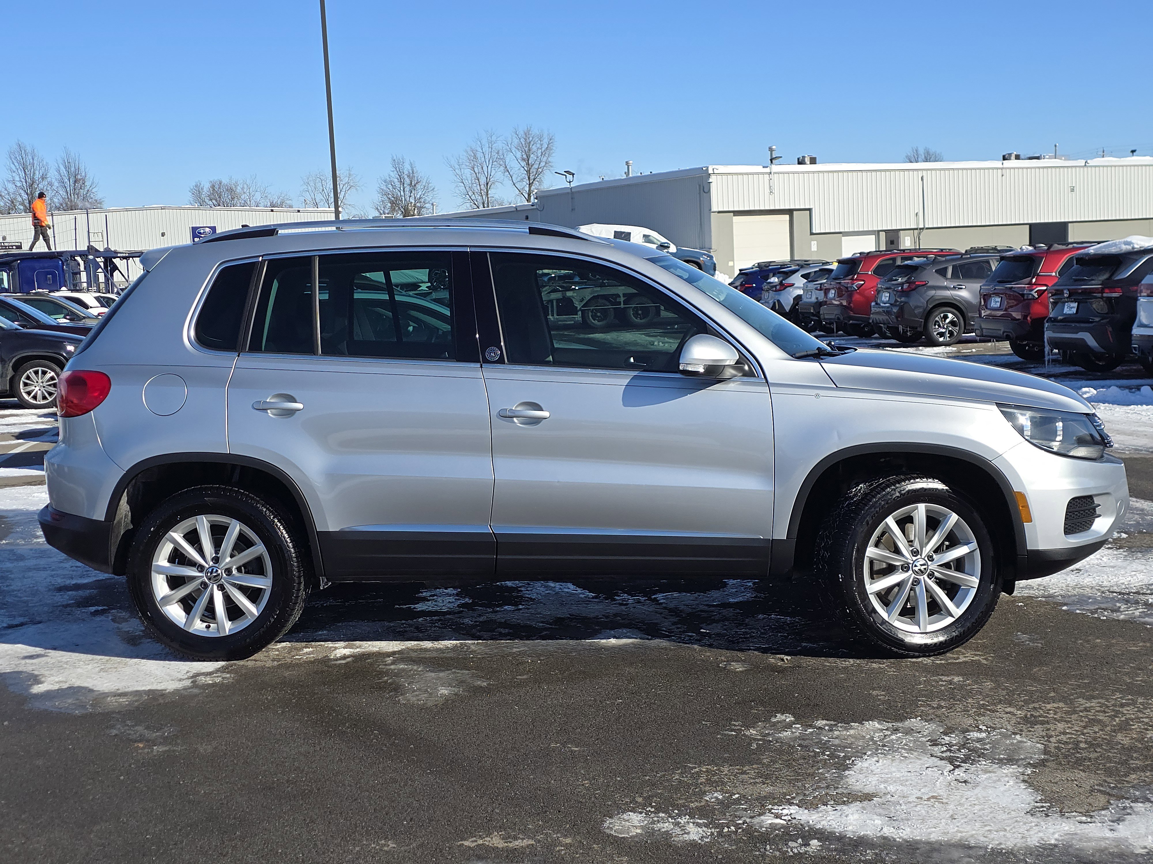 Used 2017 Volkswagen Tiguan Wolfsburg Edition image 8