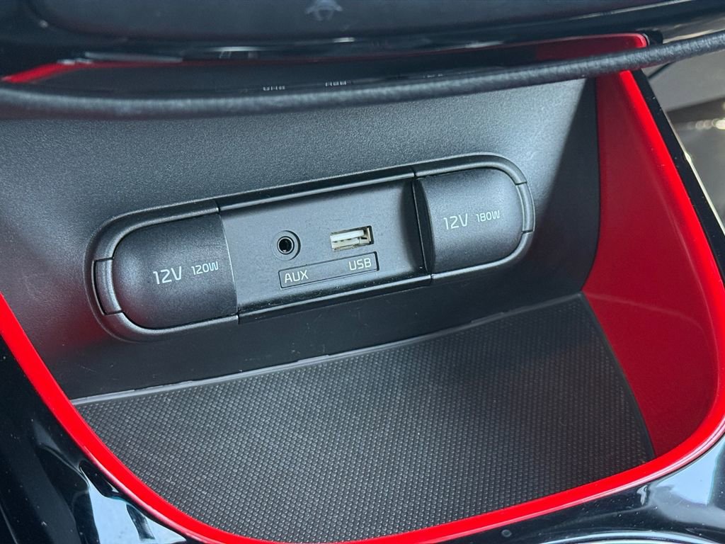 Used 2018 Kia Soul + FWD image 21