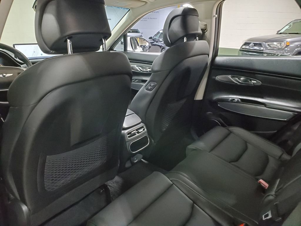 Used 2022 Genesis GV70 2.5T w/ Select Package image 26