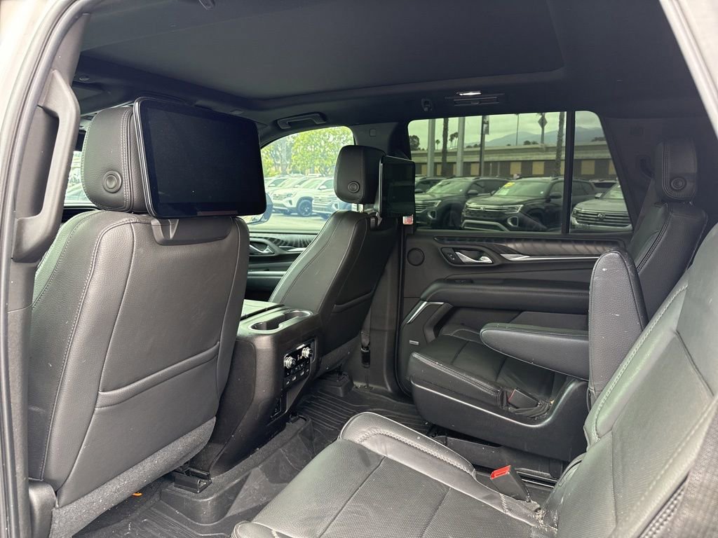Used 2021 GMC Yukon Denali w/ LPO, Illumination Package AWD/4WD image 5