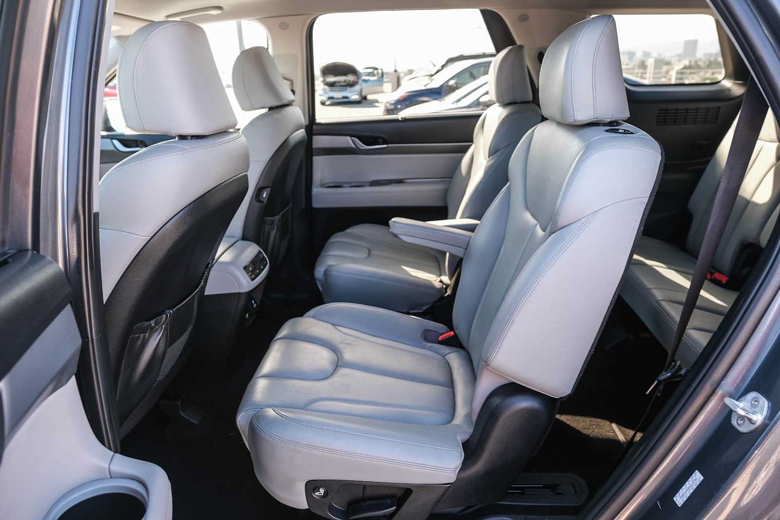 Used 2021 Hyundai Palisade SEL w/ Premium Package FWD image 20
