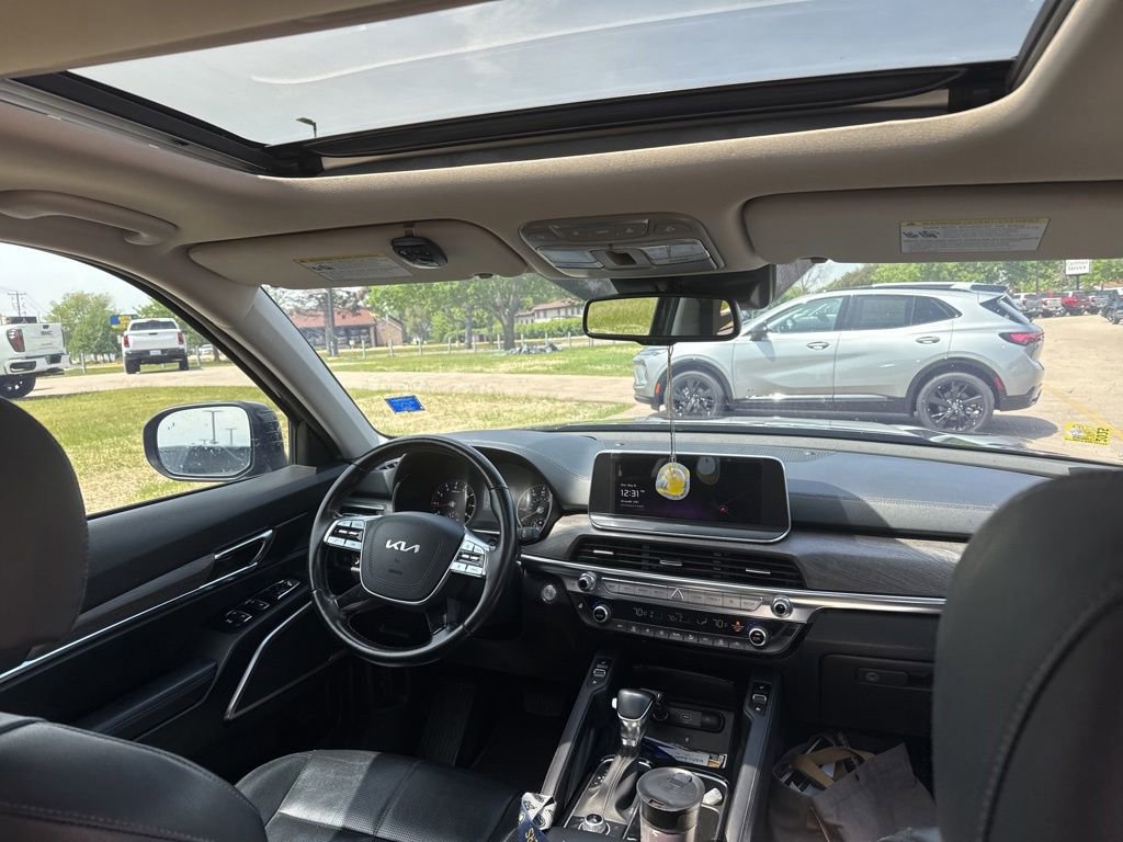 Used 2022 Kia Telluride EX w/ EX Premium Package AWD/4WD image 11