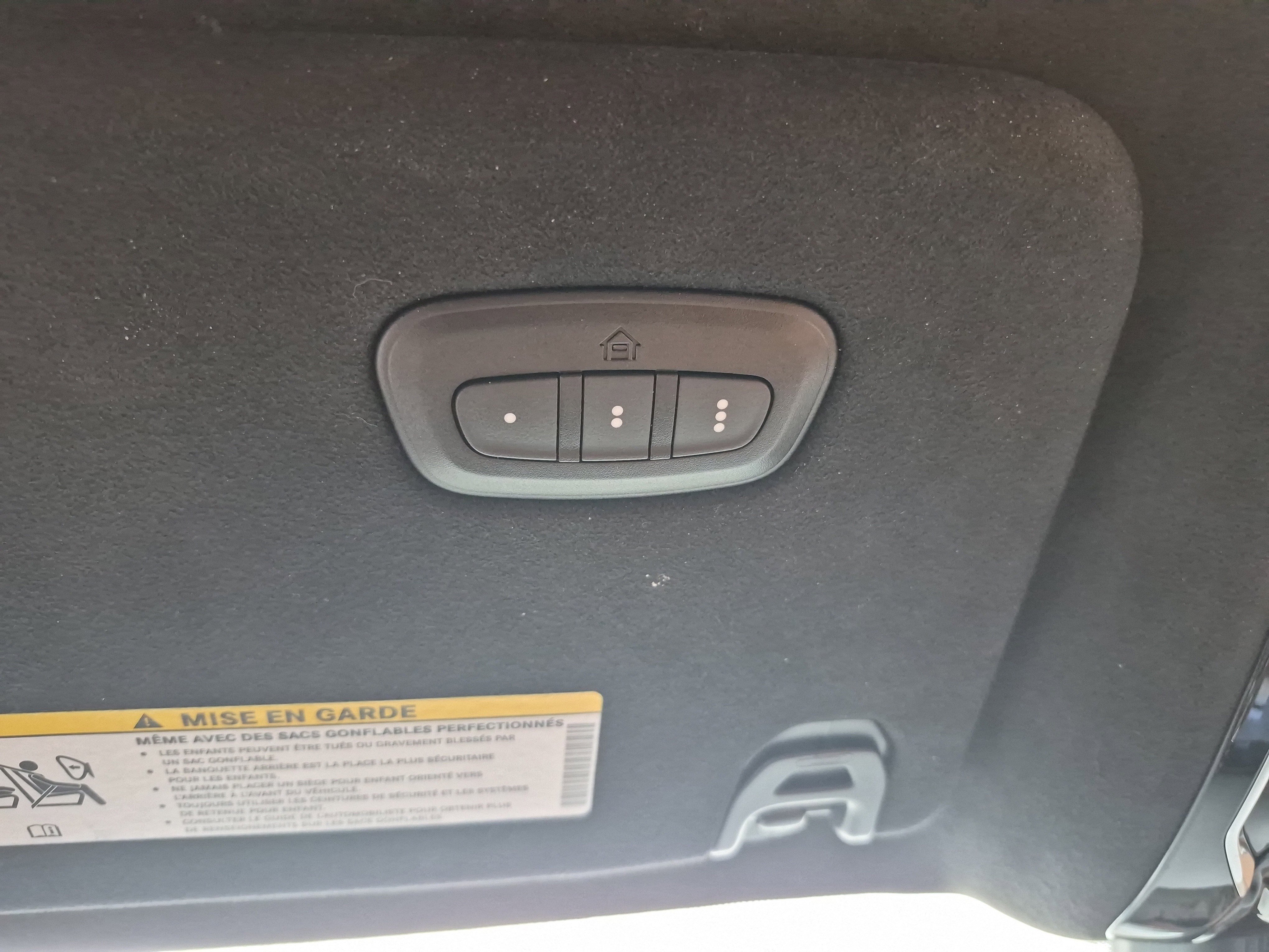 Used 2023 Jeep Grand Wagoneer L Series III image 49