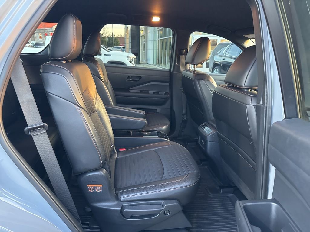 Used 2023 Nissan Pathfinder Rock Creek image 23