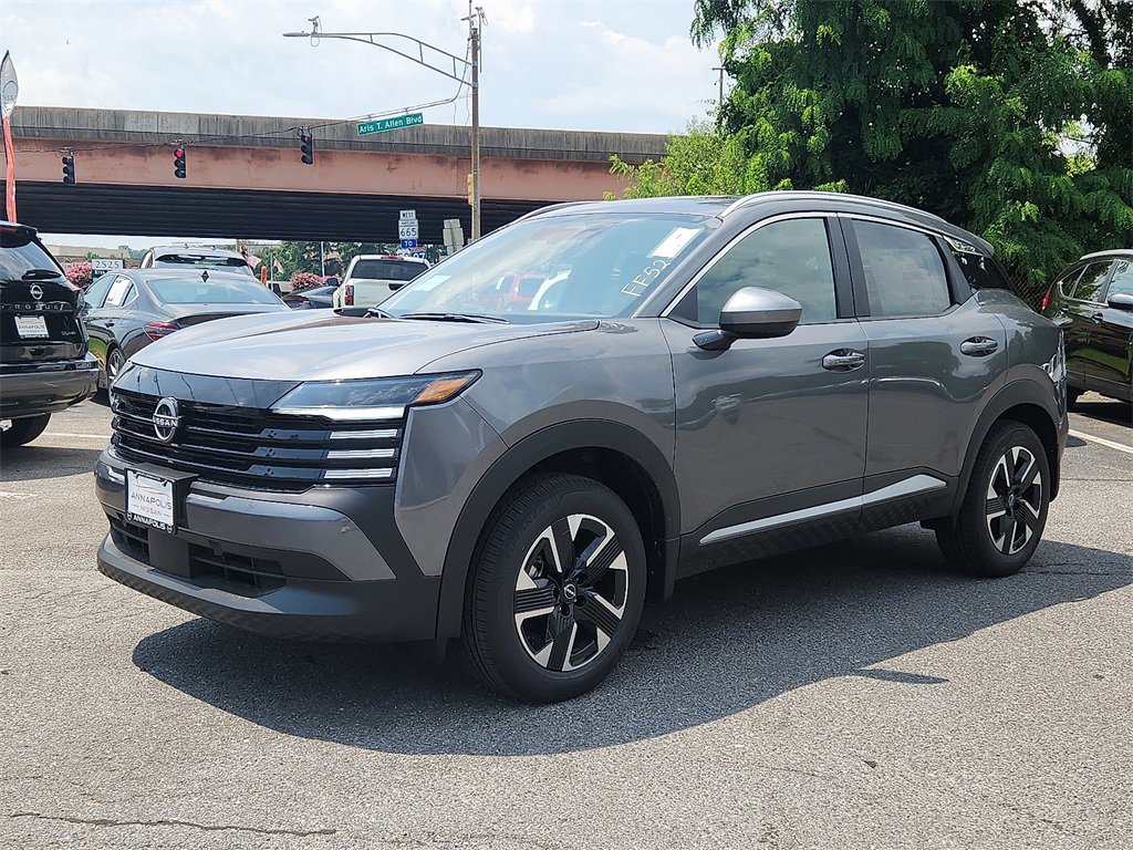 New 2025 Nissan Kicks SV w/ SV Premium Package image 2