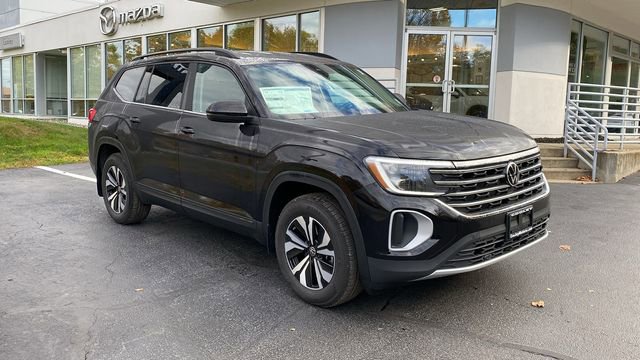 New 2026 Volkswagen Atlas SE image 3