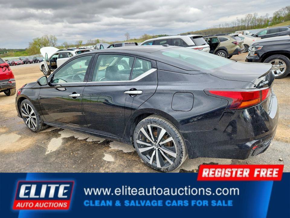 Used 2019 Nissan Altima 2.5 Platinum AWD/4WD image 3