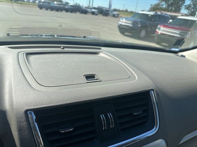 Used 2014 GMC Acadia SLE image 41