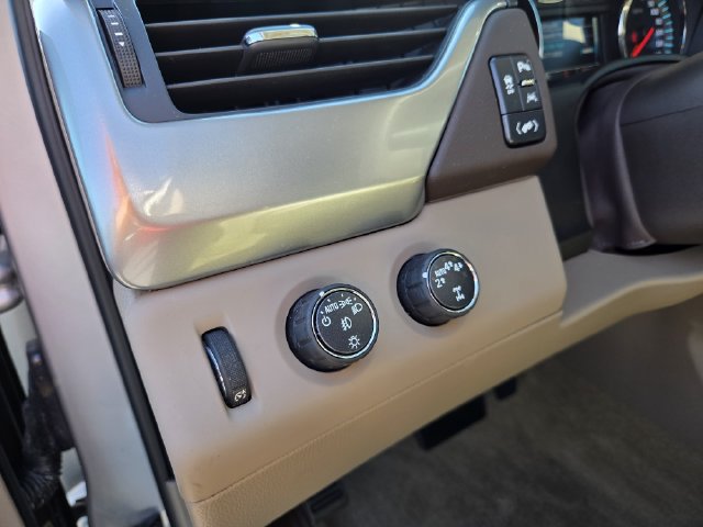 Certified 2018 Chevrolet Tahoe Premier AWD/4WD image 28