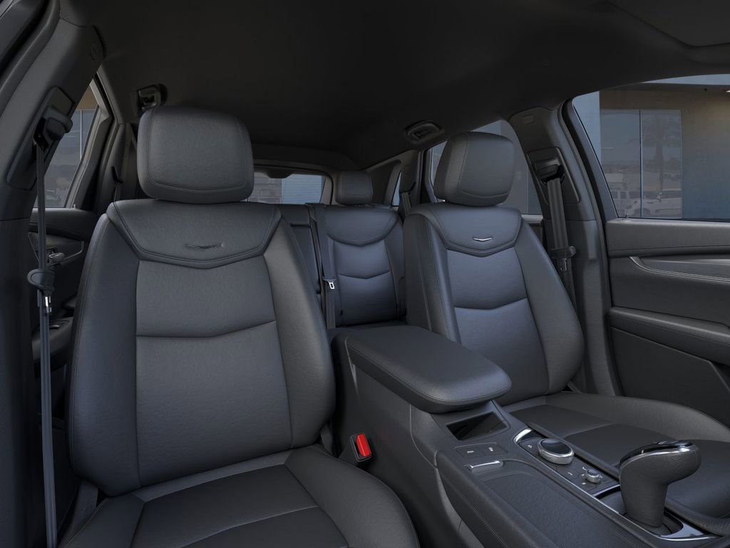 New 2026 Cadillac XT5 Luxury image 16
