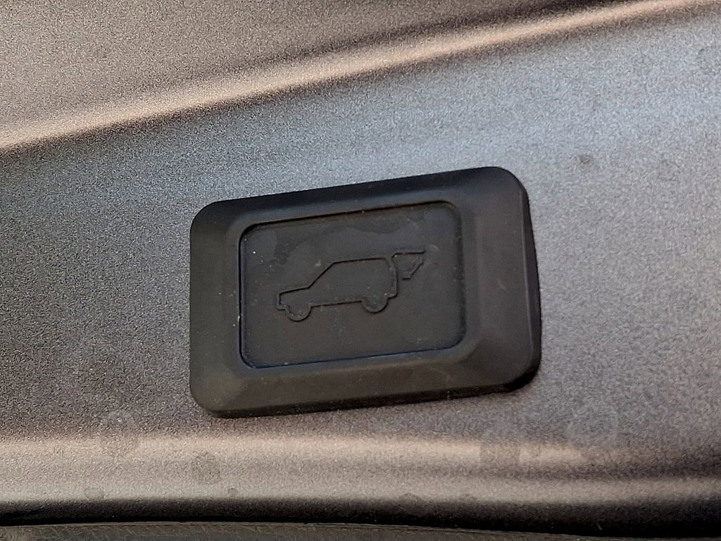 Used 2023 Toyota RAV4 XSE w/ Weather Package image 30