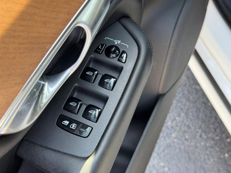 Certified 2023 Volvo XC90 B6 Plus w/ Protection Package Premier image 18