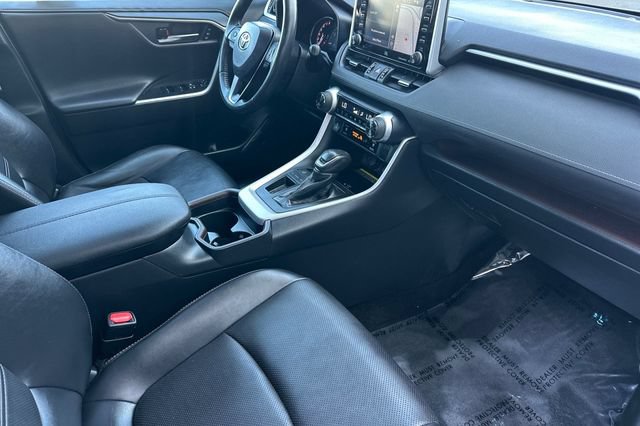 Certified 2020 Toyota RAV4 Limited FWD image 20