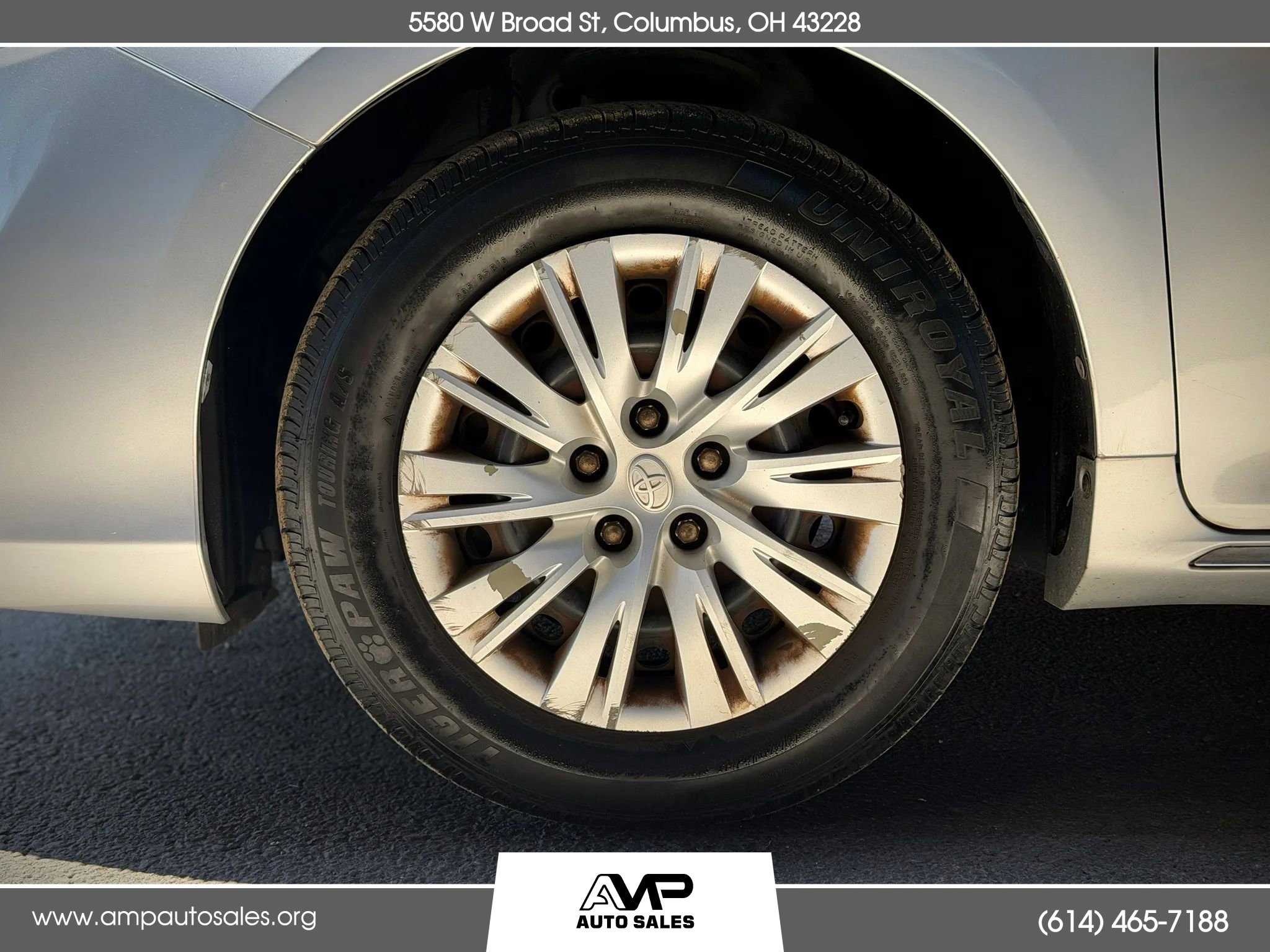 Used 2012 Toyota Camry LE FWD image 24