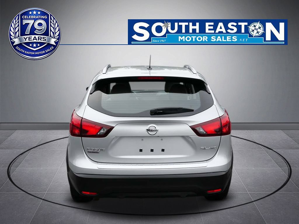 Used 2018 Nissan Rogue Sport SL w/ SL Premium Package AWD/4WD image 4