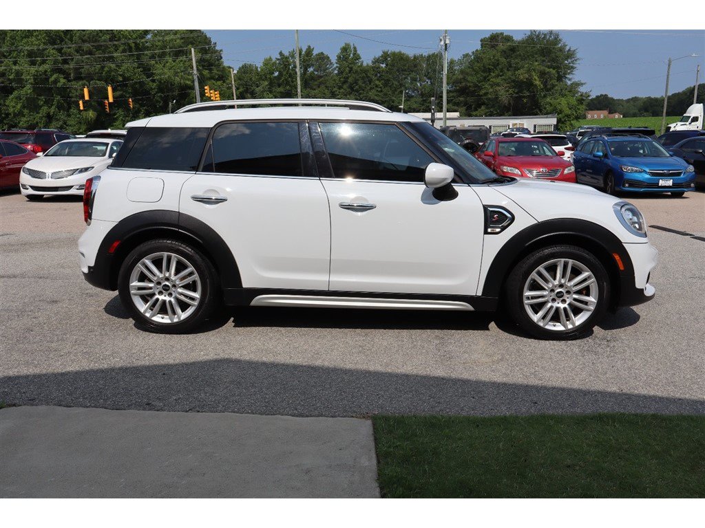Used 2020 MINI Cooper Countryman S FWD image 6