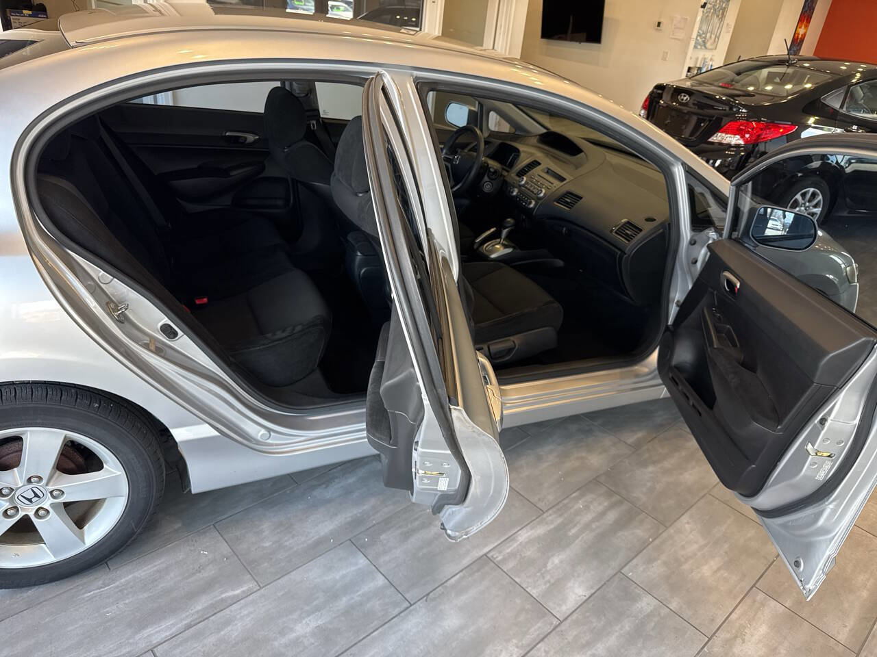 Used 2010 Honda Civic LX-S image 11