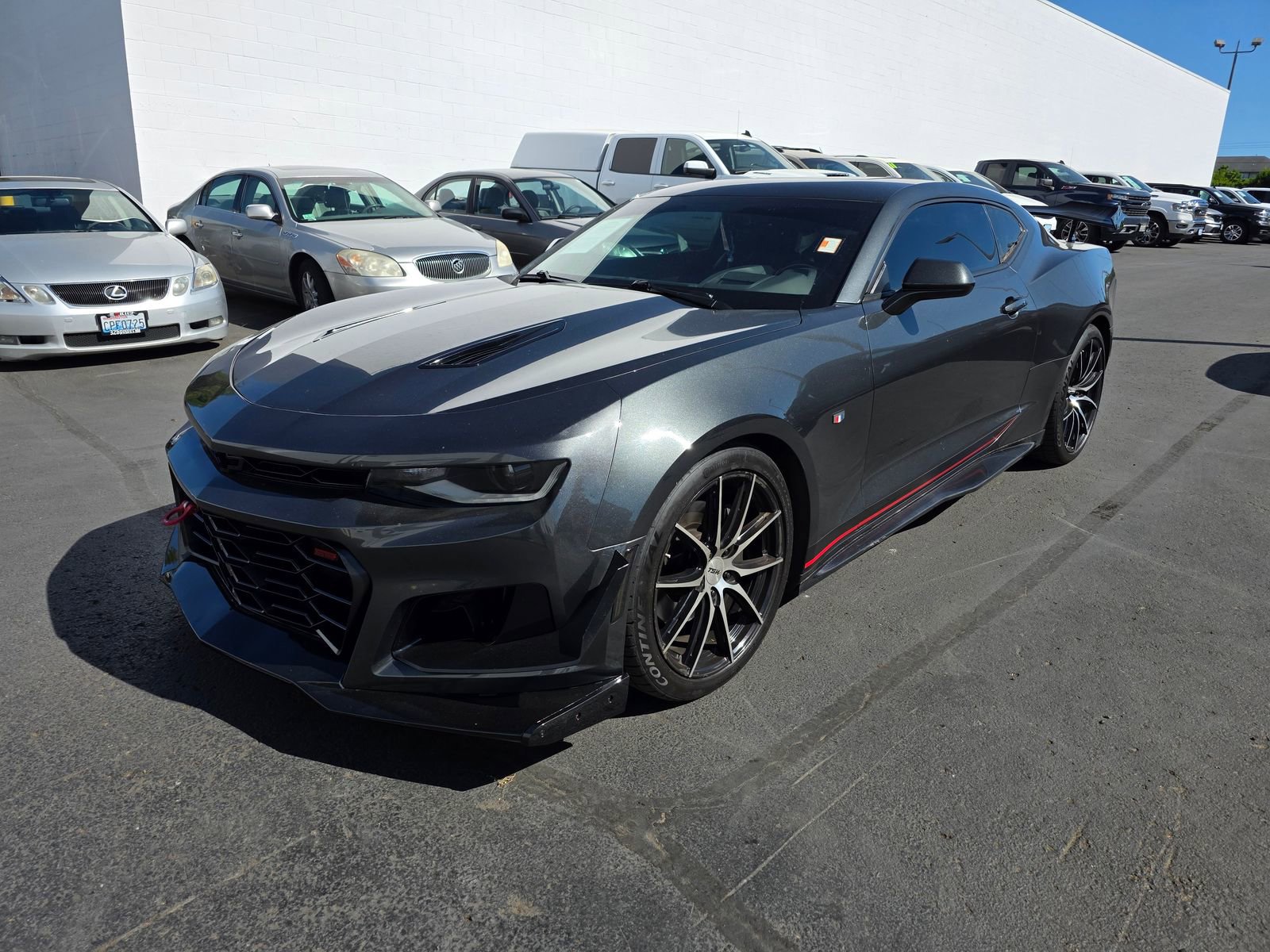 Used 2018 Chevrolet Camaro SS RWD image 2
