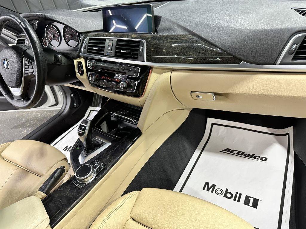 Used 2017 BMW 330i Sedan RWD image 43