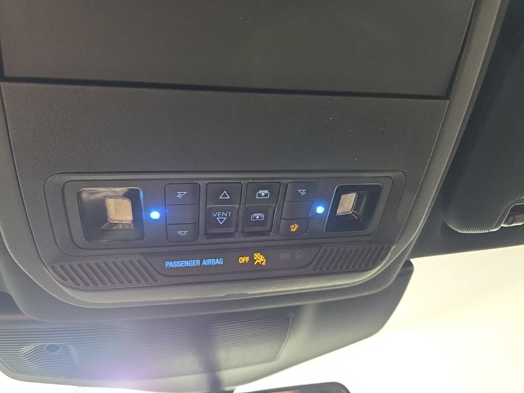 Used 2020 Ford Explorer XLT w/ Equipment Group 202A AWD/4WD image 23