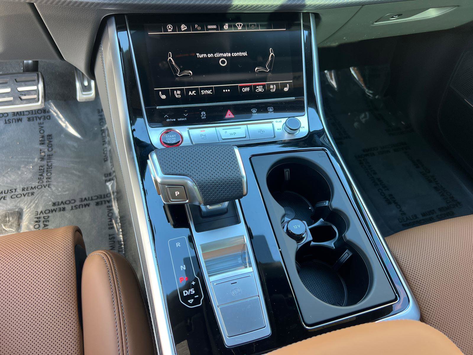 New 2026 Audi RS Q8 performance image 25