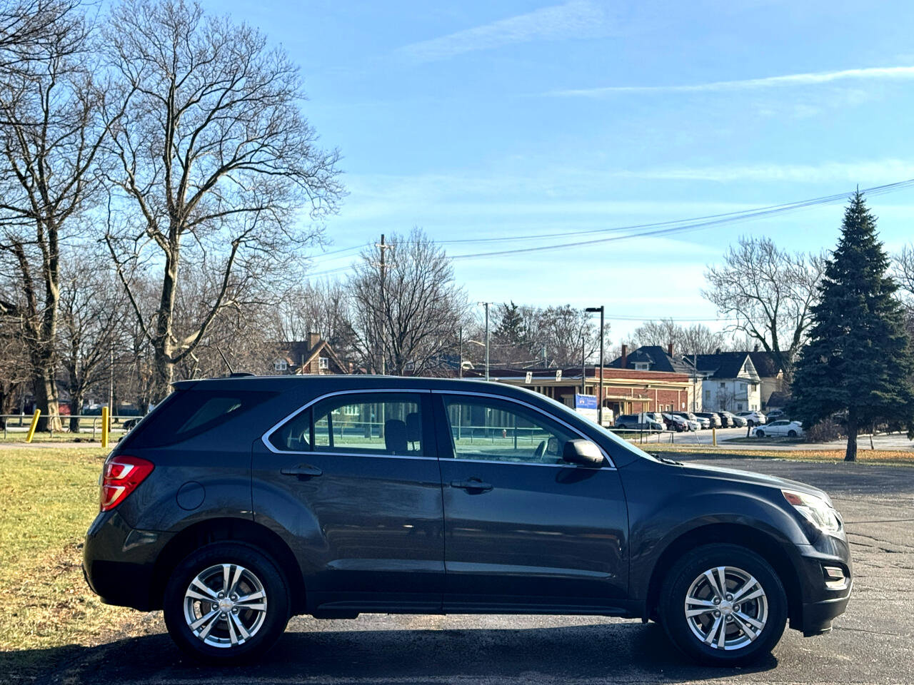 Used 2017 Chevrolet Equinox LS image 8