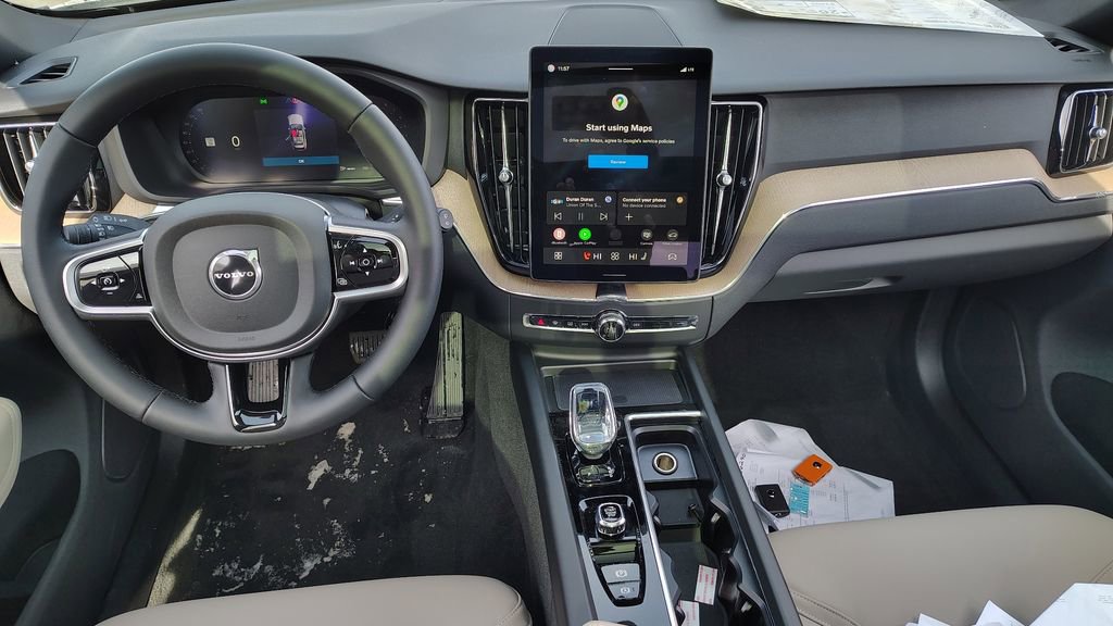 New 2026 Volvo XC60 B5 Plus w/ Protection Package Premier image 11