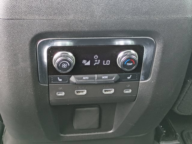 Used 2024 GMC Yukon Denali Ultimate AWD/4WD image 19