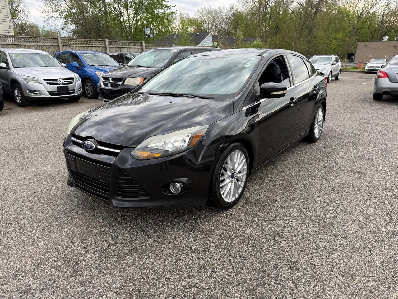 Used 2014 Ford Focus Titanium FWD image 1