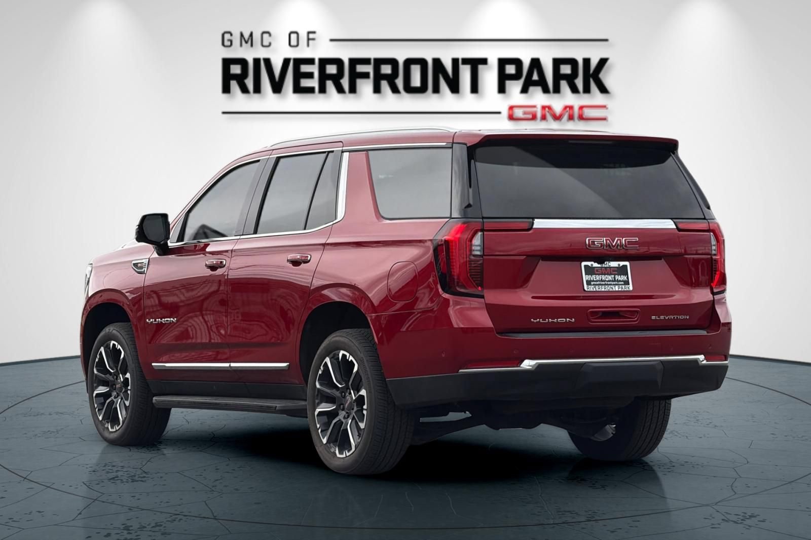 New 2026 GMC Yukon Elevation AWD/4WD image 5