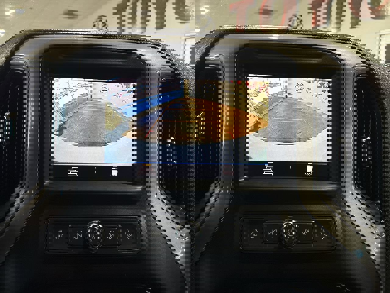 Used 2021 Chevrolet Silverado 1500 Custom image 18