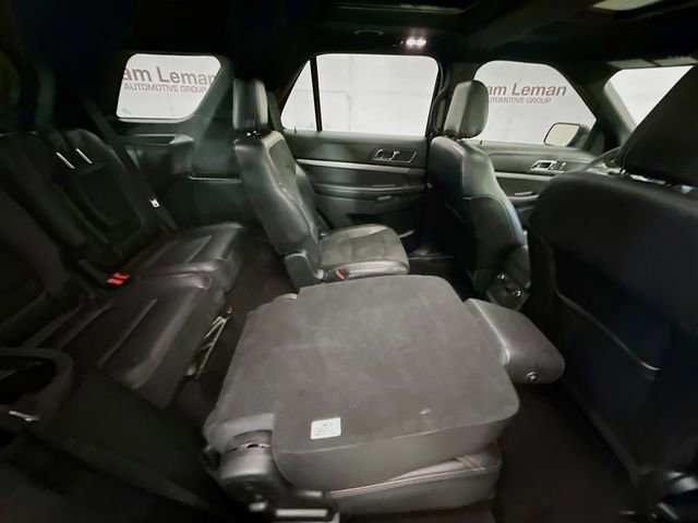 Used 2019 Ford Explorer XLT w/ Equipment Group 202A image 28
