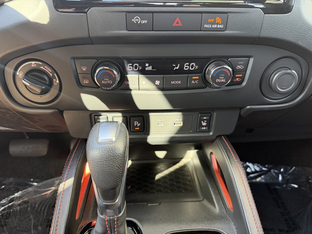 Used 2024 Nissan Frontier PRO-4X w/ Pro Premium Package AWD/4WD image 26