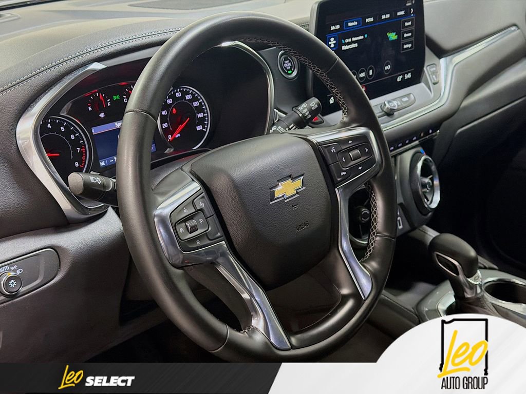 Used 2023 Chevrolet Blazer LT image 11